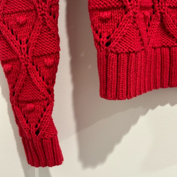 Red sweater - Picture 2 of 3